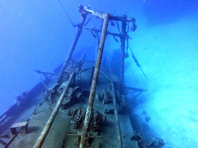 DCIM\100GOPRO\GOPR1077.JPG