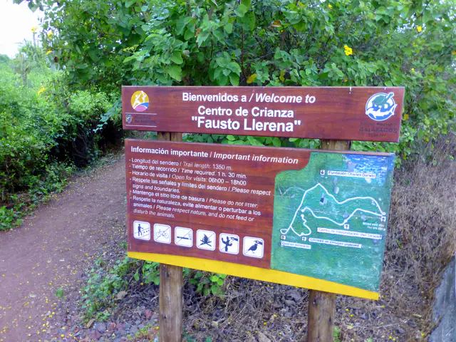 Trail through the Charles Darwin Research Center