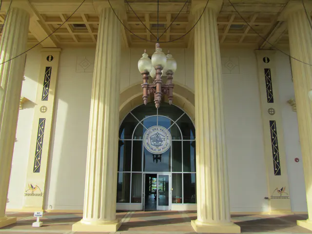 Entrance to the OEK