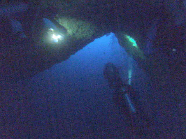 This is a cavern, not a cave. No stalactites or stalagmites.