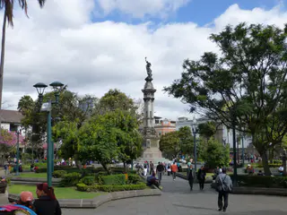 Plaza de la Independencia (Plaza Grande), the city square in old Quito.