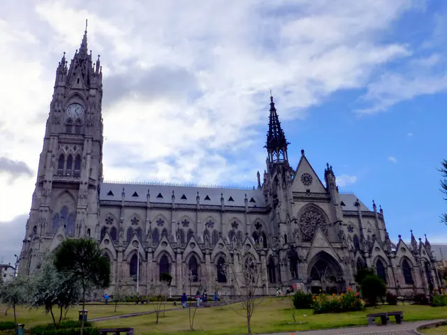 La Basilica Church. Per Tripadvisor, "Considered the largest church in Quito, this impressive building features fine bronze doors, colorful stained glass windows and a tower with sweeping views of the city."