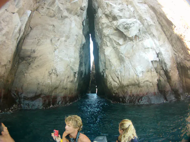 Another fissure in Kicker Rock.  July 6, 2012.