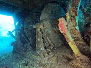 DCIM\100GOPRO\GOPR1043.JPG