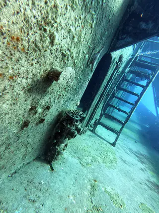 DCIM\100GOPRO\GOPR1033.JPG