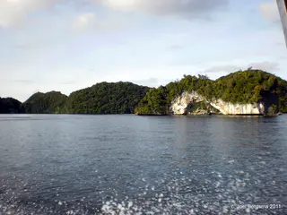 2011-01-15 Rock Islands by boat (19).JPG