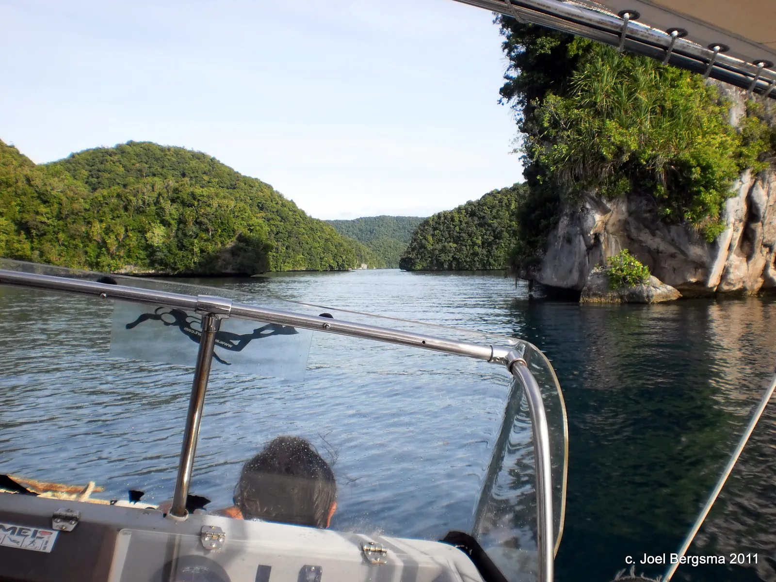 2011-01-15 Rock Islands by boat (6).JPG