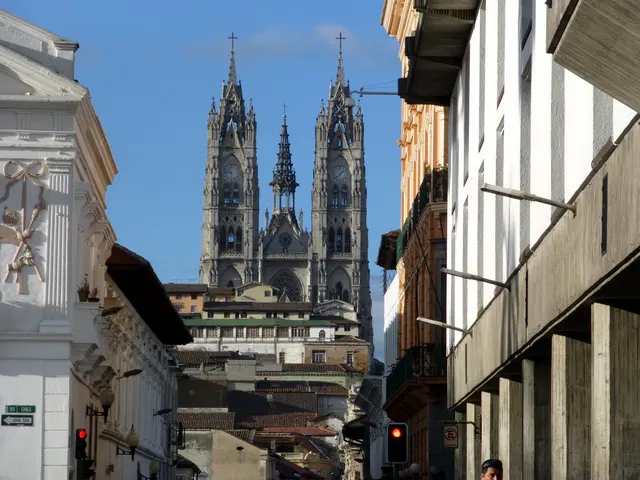 La Basilica Church. Per Tripadvisor, "Considered the largest church in Quito, this impressive building features fine bronze doors, colorful stained glass windows and a tower with sweeping views of the city."